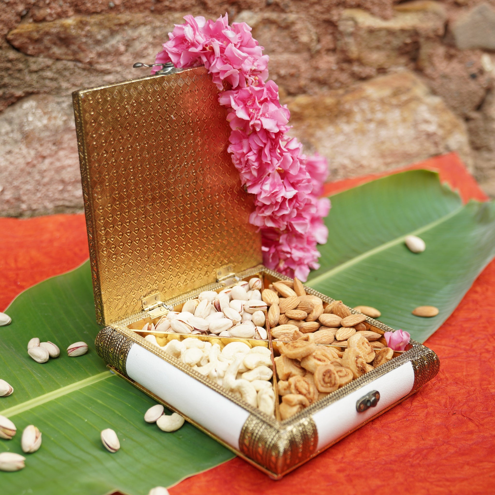 8 x 8 Wooden Dry Fruit Box